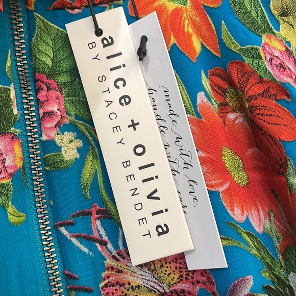 Alice + Olivia Christina Floral Hi-Lo Dress - Picture 12 of 13